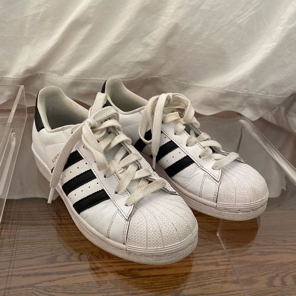 adidas superstar tennis shoes